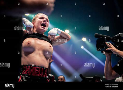 daniella hemsley tits flash|Womens boxer flashes the crowd after her first win